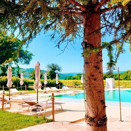 Spoleto Luxury Mill House, Spoleto Centre 10 Mins San Giovanni Di Baiano
