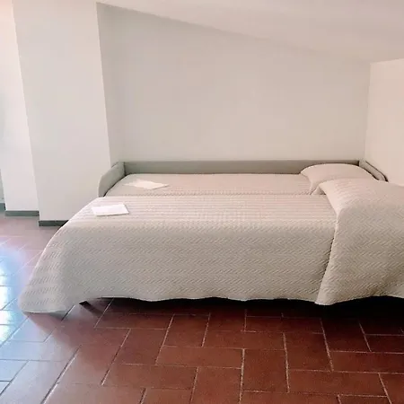 Spoleto Luxury Mill House, Spoleto Centre 10 Mins Villa