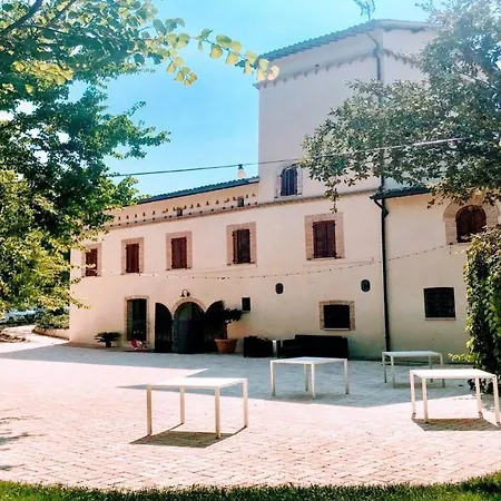 Spoleto Luxury Mill House, Spoleto Centre 10 Mins * San Giovanni Di Baiano
